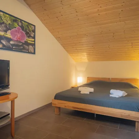 Ambigu By Interhome בקתה